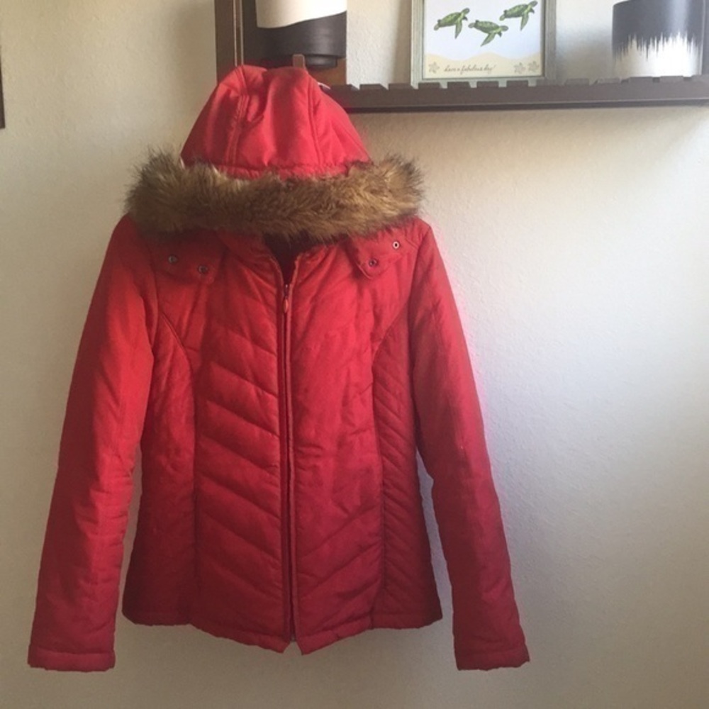 $20 SALE Puffer Down Coat Jacket Removable Hood Faux Fur Trim Winter Fall Red